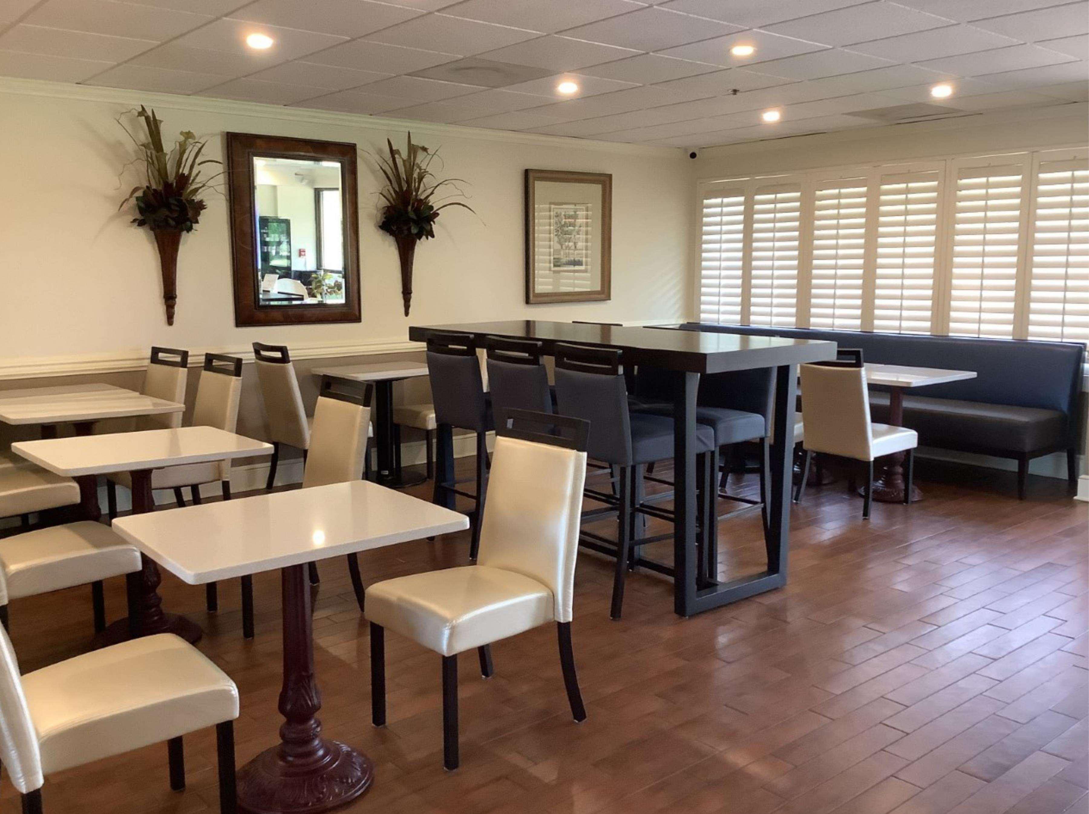 Best Western Plus Madison Exterior photo